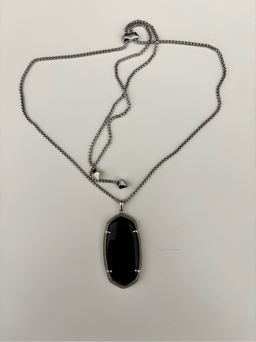 Kendra Scott Black Pendant Necklace